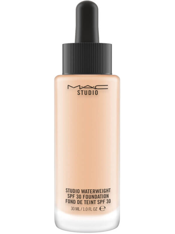 MAC Studio Waterweight SPF 30 /Pa++ Foundation Nw15