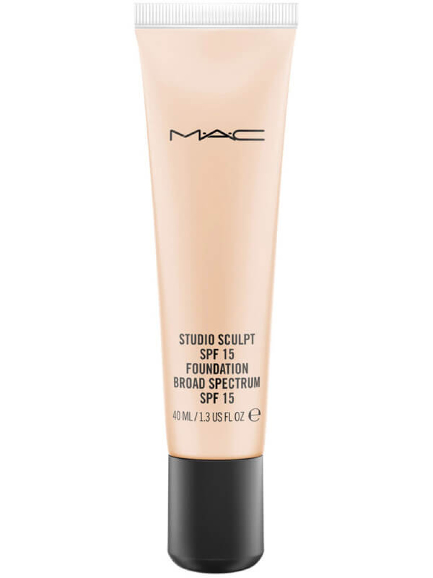 Mac Studio Sculpt Foundation Nc40