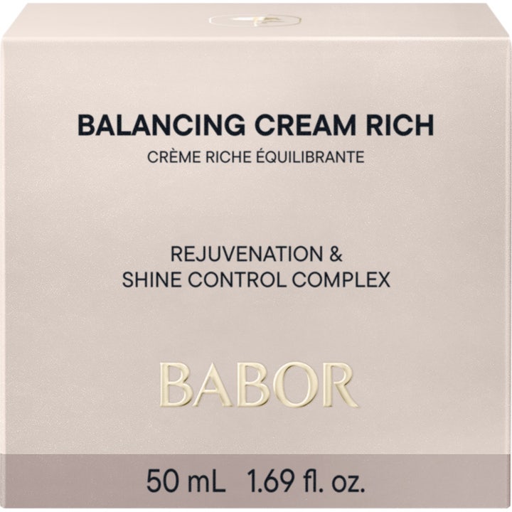 Babor Skinovage Balancing Cream rich 50 ml balanserande ansiktskräm i vit ytterkartong för en mattare hudyta.