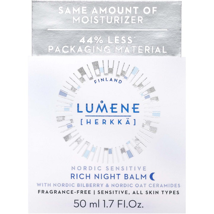 Lumene Nordic Sensitive Rich Night Balm 50 ml parfymfri nattkräm i vit kartong med texten Herkkä.