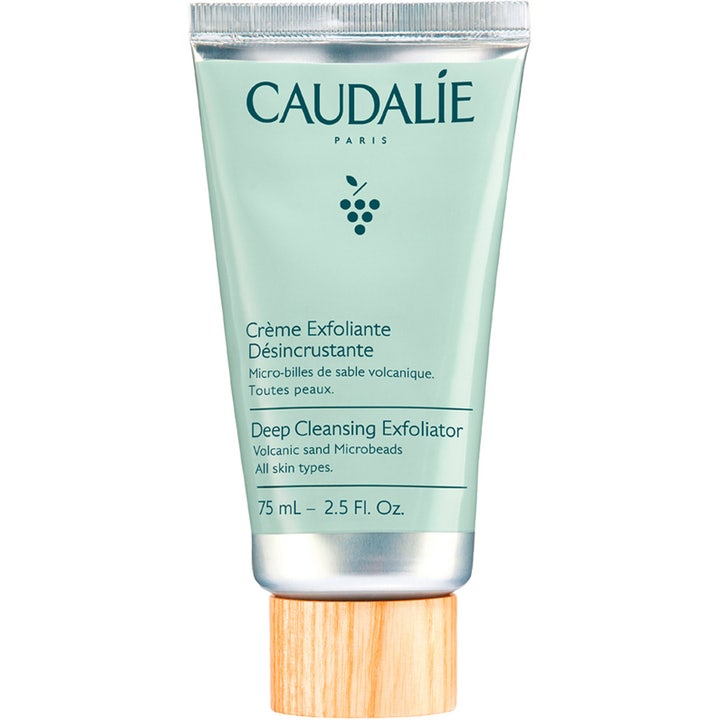 Caudalie Deep Cleansing Exfoliator 75 ml ansiktspeeling med vulkanisk sand i en mintgrön tub med lock av ljust trä