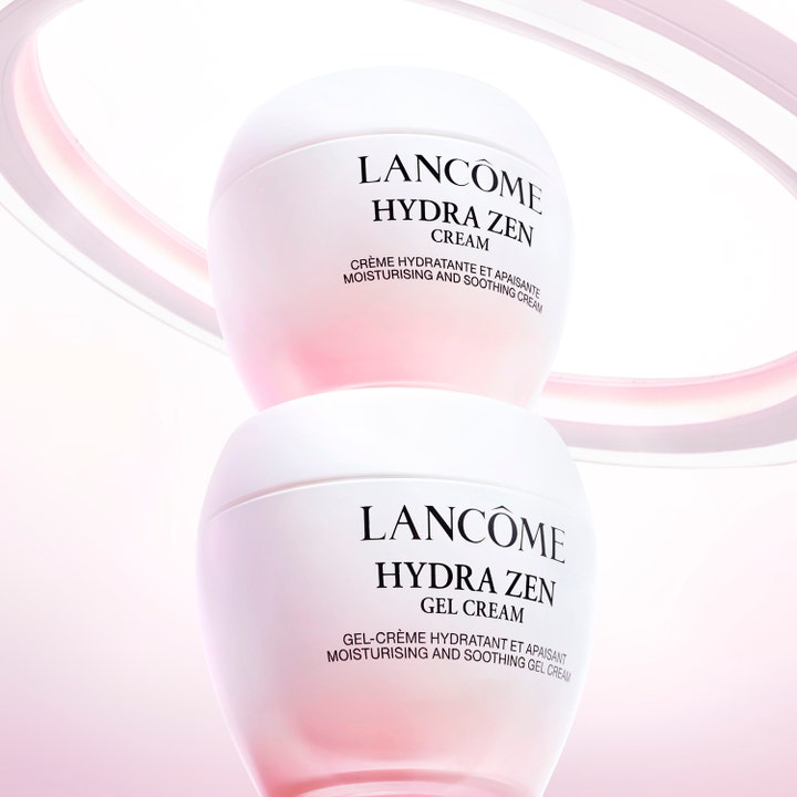 Lancôme Hydra Zen Gel Cream 30 ml lugnande dagkräm med gel textur i vita och rosa burkar staplade på varandra.