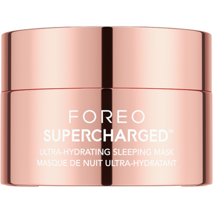 FOREO SUPERCHARGED Ultra-Hydrating Sleeping Mask återfuktande ansiktsmask natt i en glansig roseguldfärgad burk