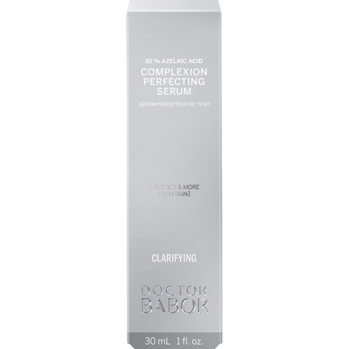 Doctor Babor DOC Complexion Perfecting Serum 30 ml i silvergrå box med 10 % azelainsyra som förbättrar hudstruktur.