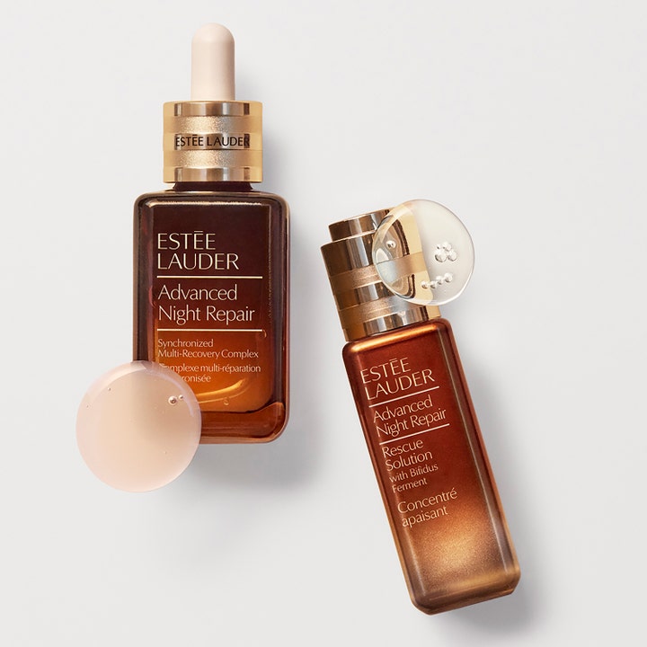 Estée Lauder Advanced Night Repair Rescue Solution 20 ml serum mot rodnad i brun glasflaska med guldpump och droppar