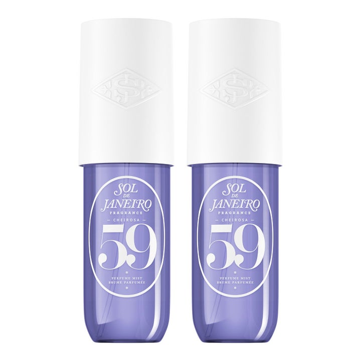 Sol de Janeiro Cheirosa 59 Duo 2 x 90 ml doftande kroppsspray i två lila genomskinliga flaskor med vita lock