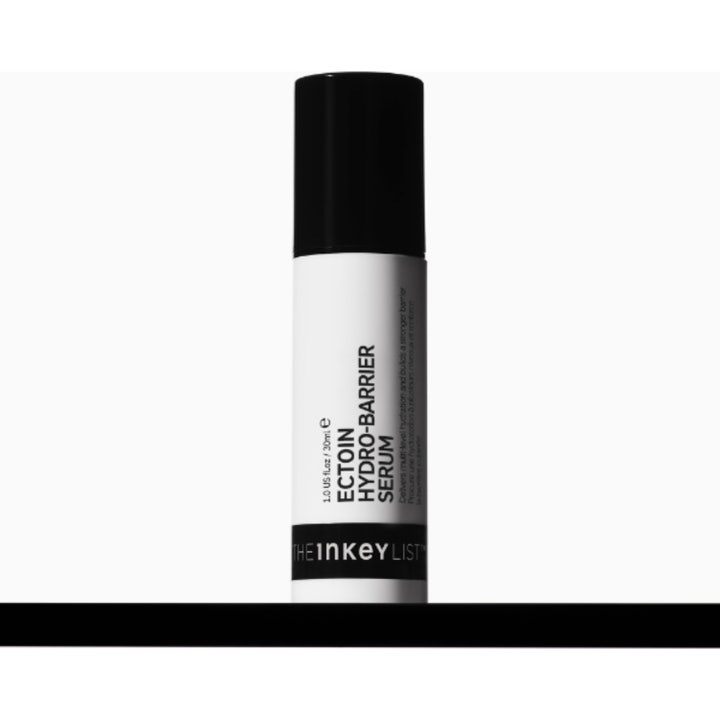 The INKEY List Ectoin Hydro-Barrier Serum 30 ml barriärstärkande serum för fuktbarriär hud i vit flaska med svart pump.