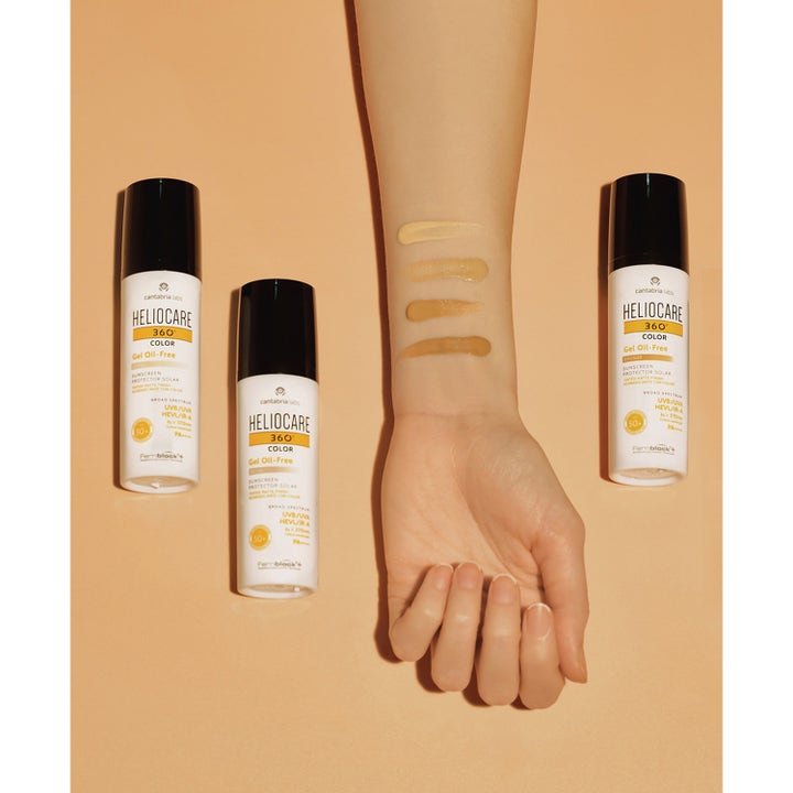 Heliocare 360 Color Gel Oil-Free 50 ml beige oljefri solkräm med krämiga färgprover i olika nyanser på en arm.