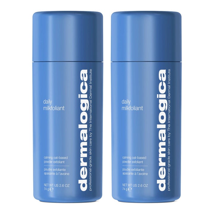 Dermalogica Daily Milkfoliant 74 g lugnande havrebaserad exfoliering i två blå plastflaskor med vit text