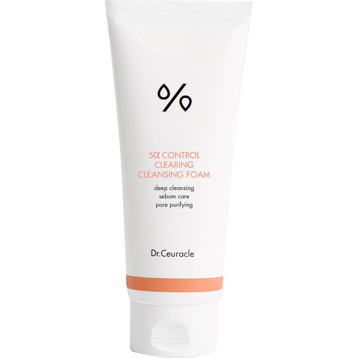 Dr. Ceuracle 5α Control Clearing Cleansing Foam 200 ml för fet hy i vit plasttub med orange detaljer