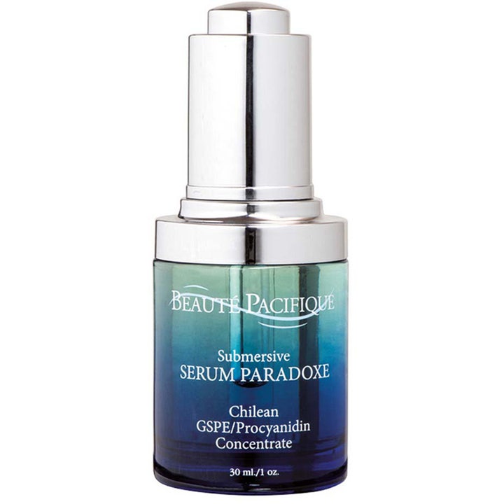 Beauté Pacifique Serum Paradoxe 30 ml anti-age serum för daglig användning i blåtonad glasflaska med silverpipett.