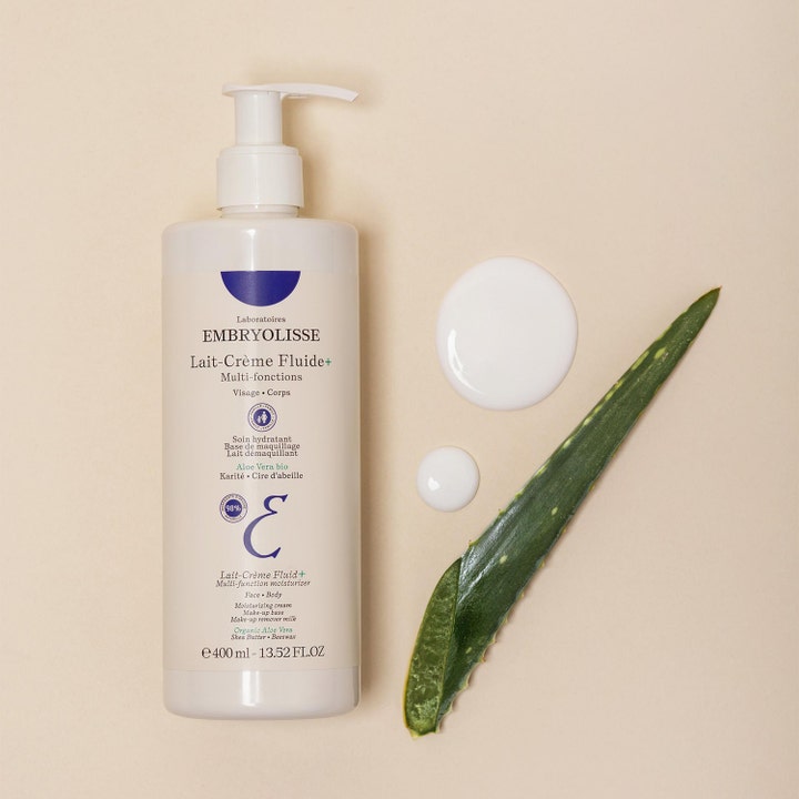 Embryolisse Lait-Crème Fluid+ 400 ml multifunktionell dagkräm för torr hud ansikte och kropp med vit kräm och aloe vera