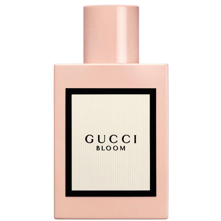 Gucci Bloom Eau de Parfum 50 ml ger en blommig parfym i en ljusrosa fyrkantig flaska med vit etikett och svart ram