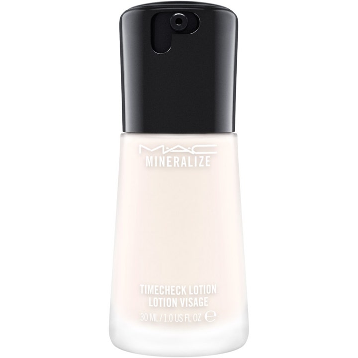 MAC Mineralize Timecheck Lotion 30 ml anti-aging lotion för torr hud i frostat glas med svart pump.