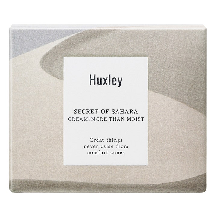 Huxley Cream More Than Moist 50 ml fuktgivande ansiktskräm i ytterbox med sanddyner och texten Secret of Sahara