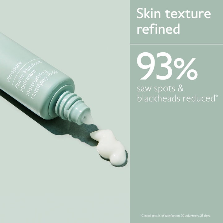 Caudalie Vinopure Moisturizing Mattifying Fluid 40 ml fuktkräm för blandhy visar vit textur och 93% färre pormaskar.