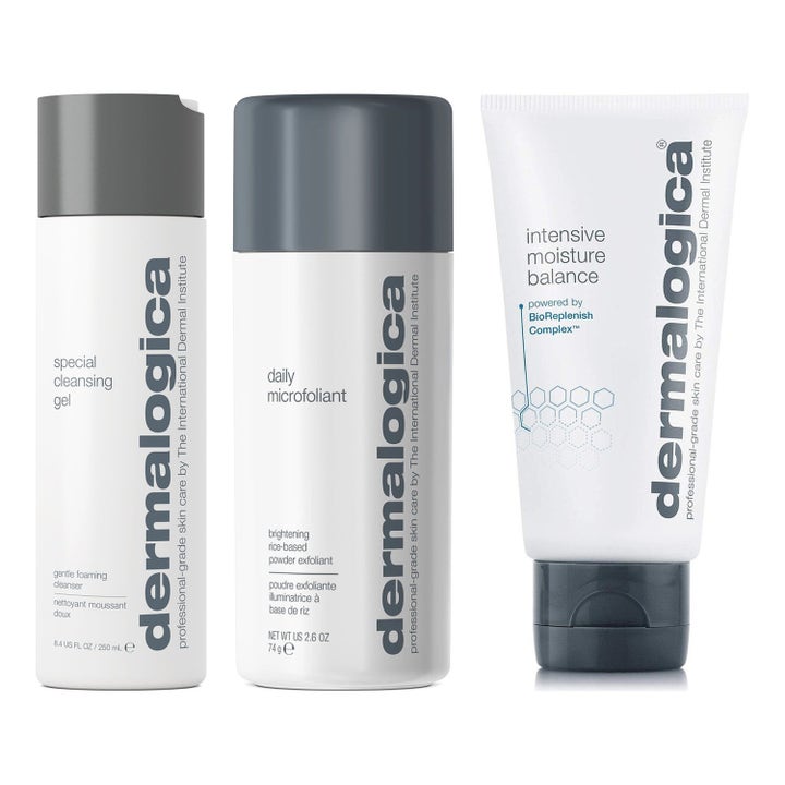 Dermalogica Special Cleansing Gel 250ml Daily Microfoliant 74g och ansiktskräm i vita flaskor som ger klar hy.