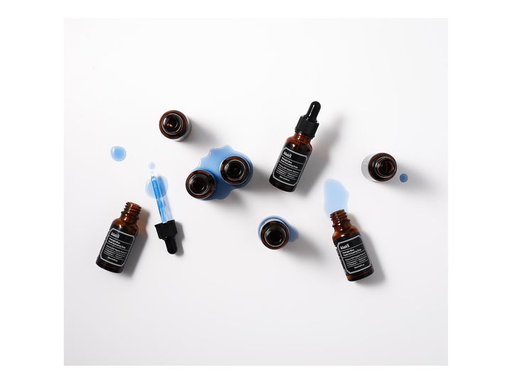 Klairs Midnight Blue Youth Activating Drop 20 ml anti aging serum med blå EGF peptider och bruna glasflaskor