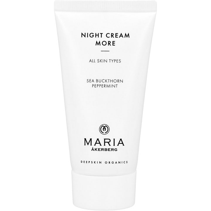 Maria Åkerberg Night Cream More är en bra nattkräm för mogen hud i vit plasttub som ger näring med havtorn.