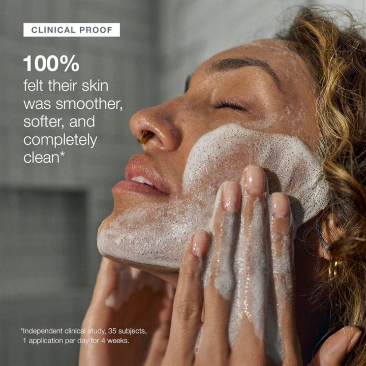Dermalogica Daily Milkfoliant 74 g peeling ger lenare hy och visas som ett vitt lödder med texten clinical proof.
