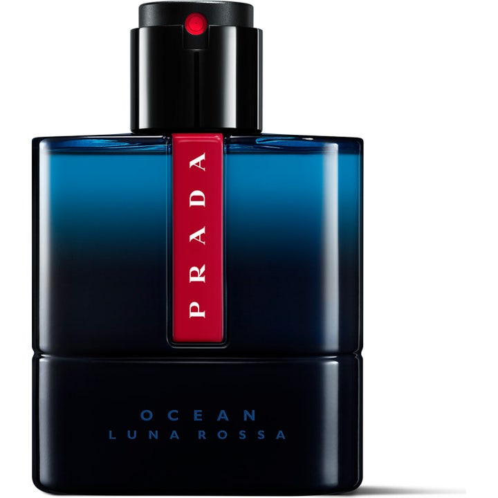 Prada Luna Rossa Ocean EdT 50 ml som ger en fräsch känsla i blå tonad glasflaska med röd rand och svart kork
