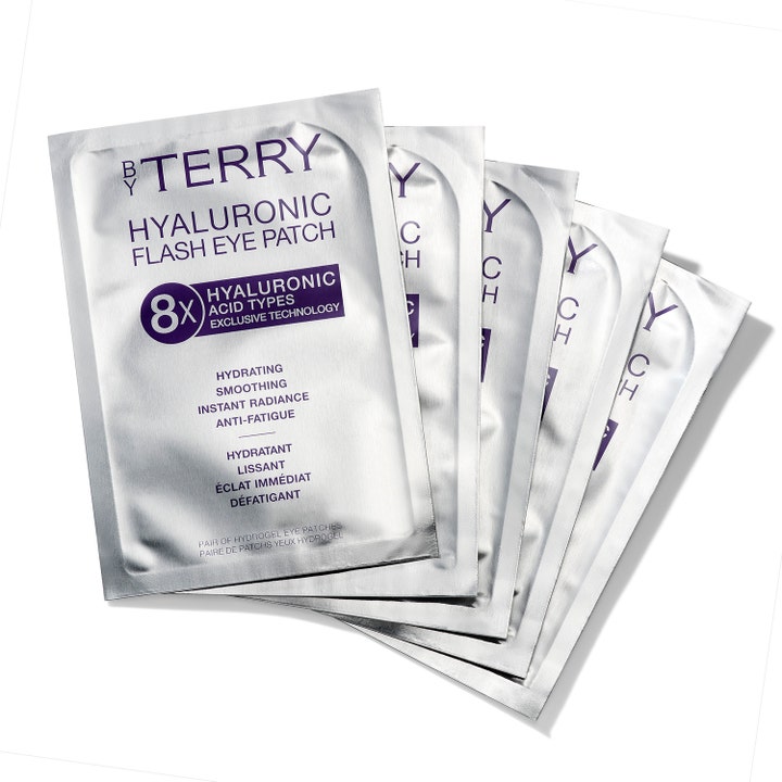 By Terry Hyaluronic Flash Eye Patch anti-trötthet ögonmask med hyaluronsyra i fyra silverfärgade portionsförpackningar.