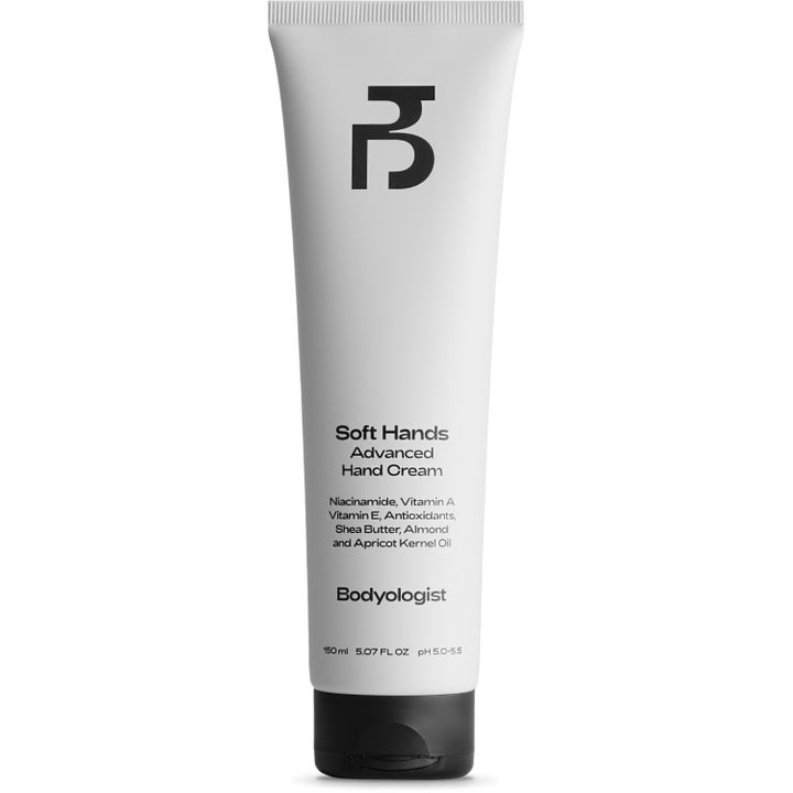 Bodyologist Soft Hands Advanced Hand Cream 150 ml mjukgörande handkräm i vit tub med svart lock.