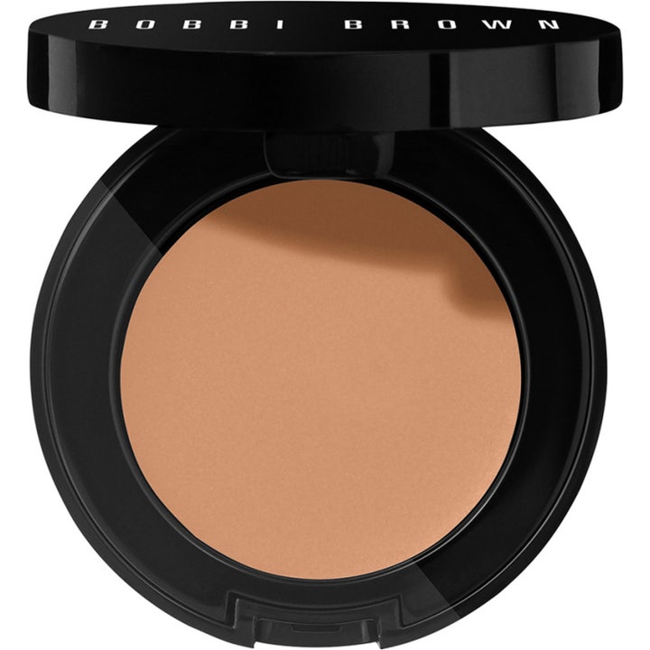 Corrector Dark
