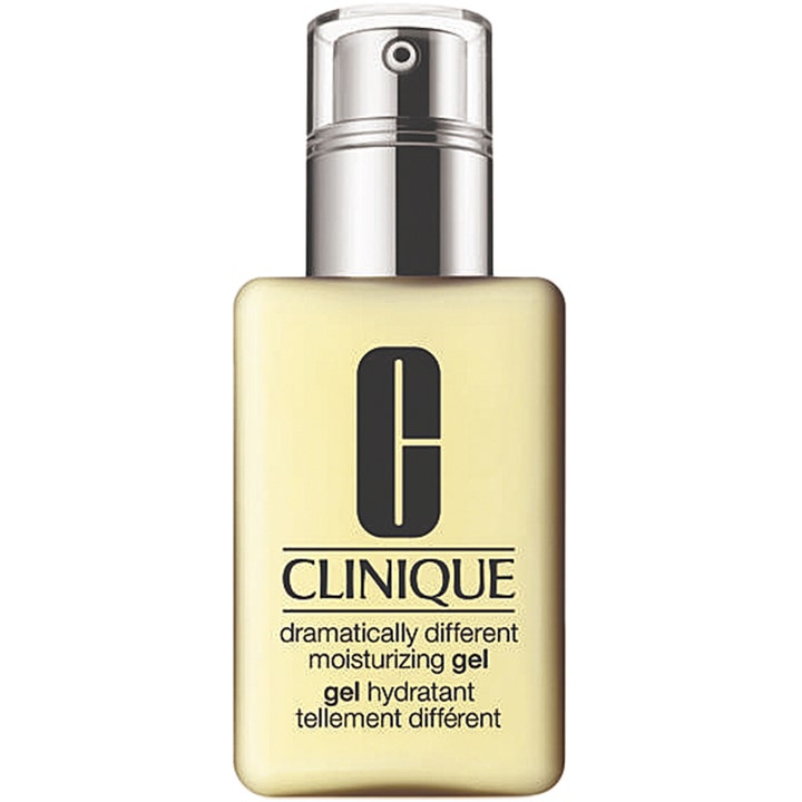 Clinique 3-Step Skincare System återfuktande ansiktsgel i pumpflaska med silverdetaljer och ljusgul gelkonsistens.