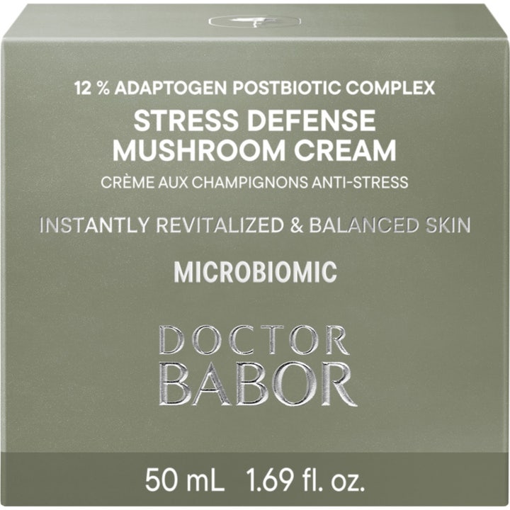 Babor Microbiomic Stress Defense Mushroom Cream 50 ml adaptogen ansiktskräm i vit ytterförpackning med svampextrakt