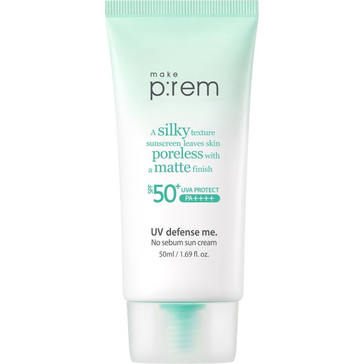 make p:rem UV defense me No sebum sun cream 50ml solkräm fet hud ger en matt finish i vit tub med mintgrönt lock