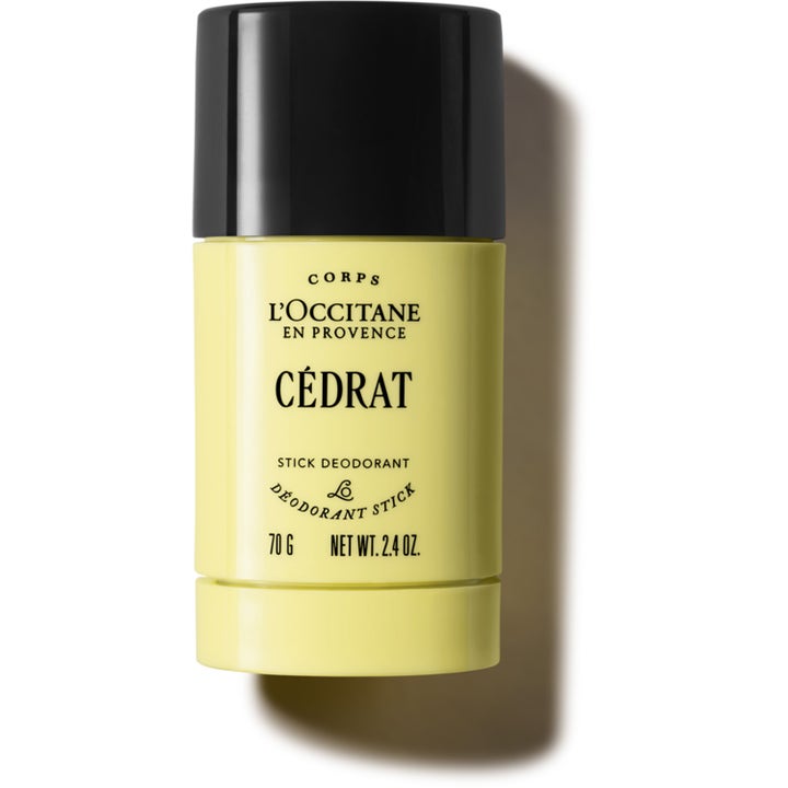 L'Occitane Cédrat Stick Deodorant 70g deostick som ger fräschör i en ljusgul hylsa med blankt svart lock