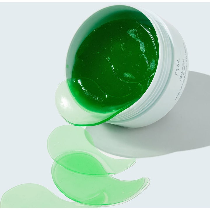 PÜR Mellow Eyes 90 g återfuktande hydrogel eye patches i form av gröna skimrande ögonmasker i vit burk