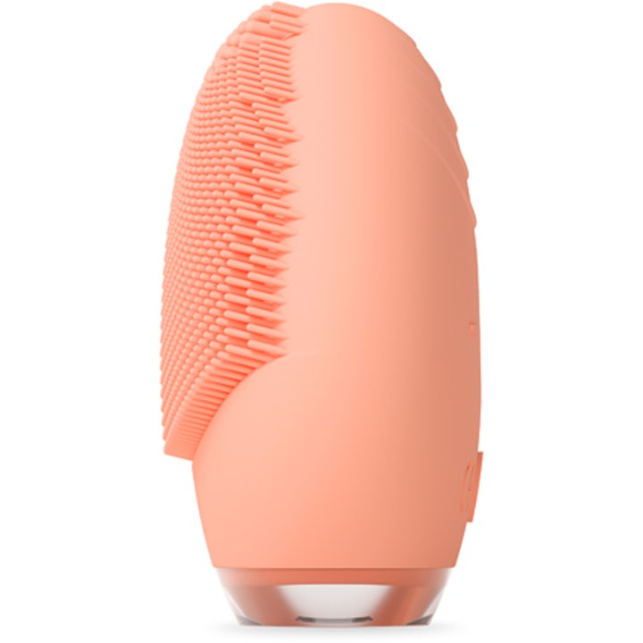 FOREO LUNA 4 go Peach Perfect 1 st ansiktsrengöring apparat silikon i persikofärg med mjuka rengöringsstrån