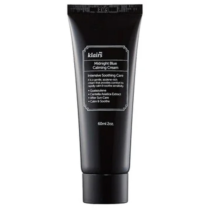 Klairs Midnight Blue Calming Cream 60ml anti-inflammatorisk ansiktskräm med guajazulen i en stilren svart plasttub.
