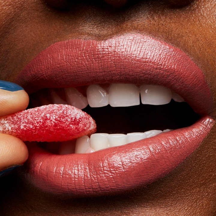 Lipstick Smoked Almond