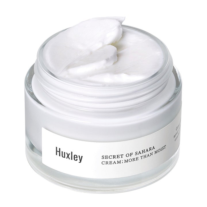 Huxley Cream More Than Moist 50 ml återfuktande ansiktskräm i glasburk med rik vit krämig konsistens