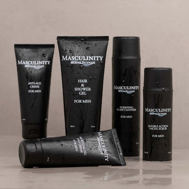 Beauté Pacifique Anti-Age Crème For Men 100 ml anti-age kräm för mogen hud män i svart tub med vattendroppar.