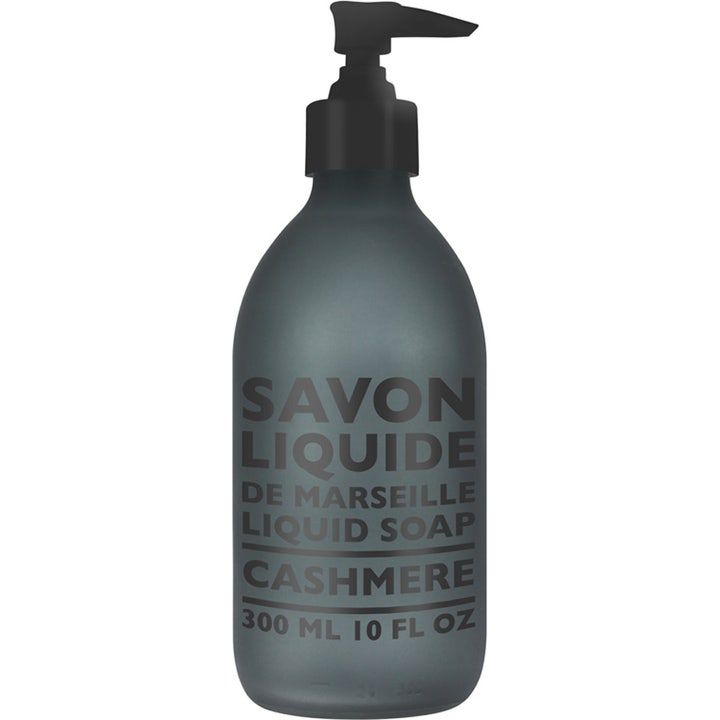Compagnie de Provence Cashmere tvål 300 ml lyxig handtvål för mjuk hud i en mörkt frostad glasflaska med svart pump