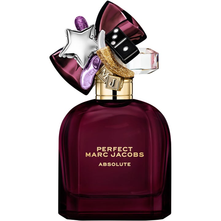 Marc Jacobs Perfect Absolute 50 ml eau de parfum parfym i mörklila glasflaska med guldlock och dekorativa berlocker