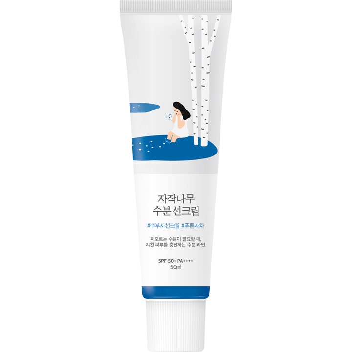 Round Lab Birch Juice 50ml återfuktande björksaft solskydd ansikte spf 50 i vit tub med illustration av björkar.