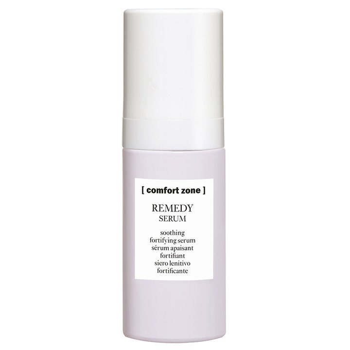 [comfort zone] Remedy Serum lugnande och stärkande ansiktsserum i en ljuslila flaska med vit pump