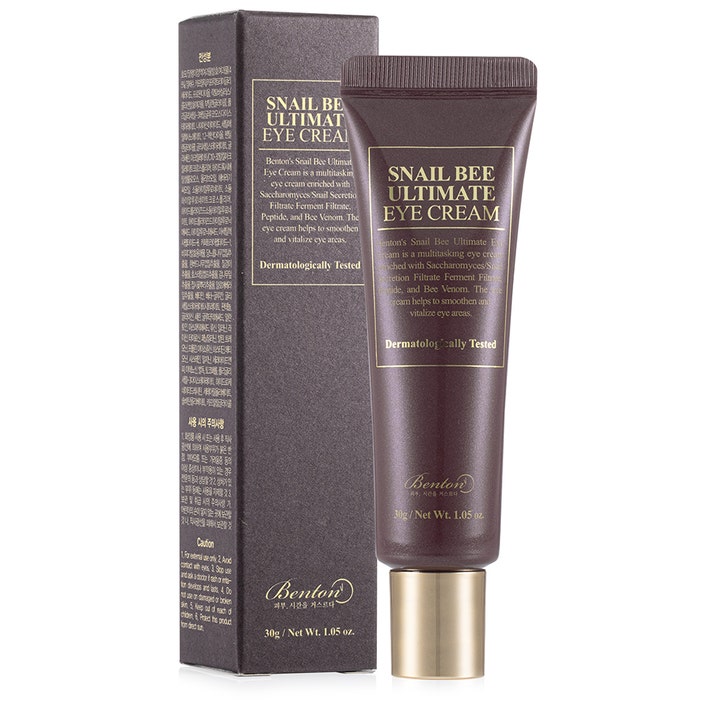 Benton Snail Bee Ultimate Eye Cream 30 g anti-aging ögonkräm med bivenom i mörkbrun tub med guldkork och ask.