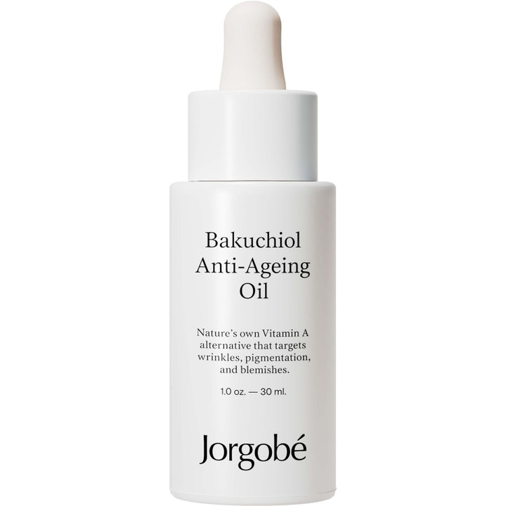 Jorgobé Bakuchiol Anti-Ageing Oil 30 ml bakuchiol anti-aging olja mot rynkor i en vit flaska med pipett.