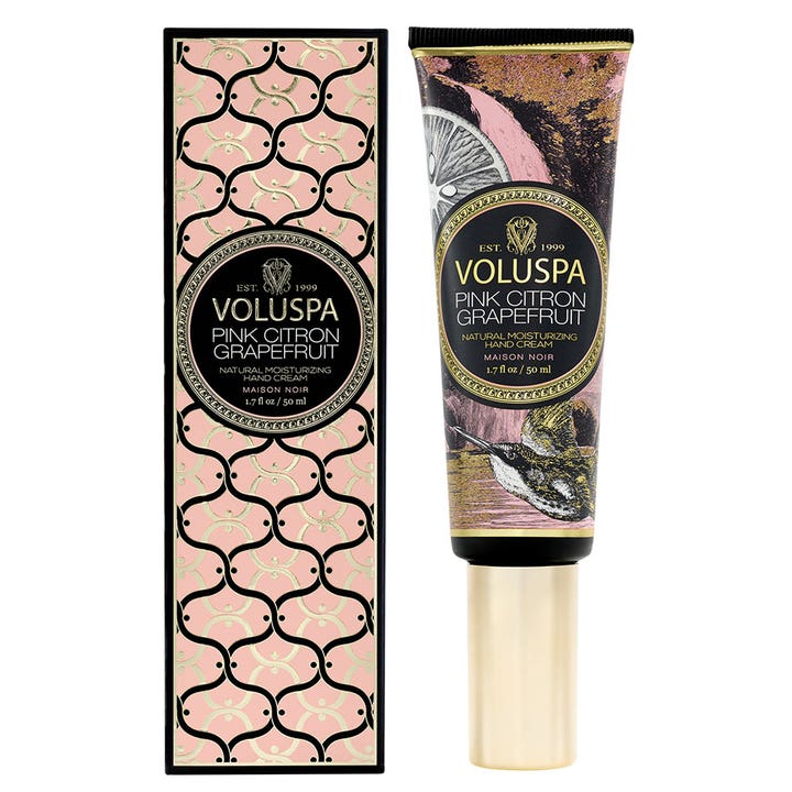 Voluspa Pink Citron Grapefruit 50 ml mjukgörande handkräm citrus i svart tub med fågelmotiv och rosa mönstrad ask