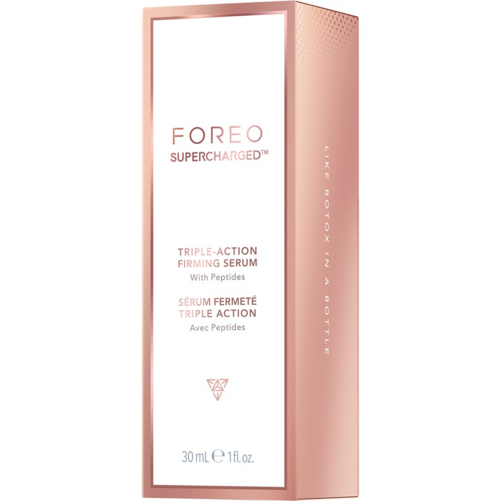 FOREO SUPERCHARGED Triple Action Firming Serum 30 ml ansiktsserum för huduppstramning i roseguldfärgad box.