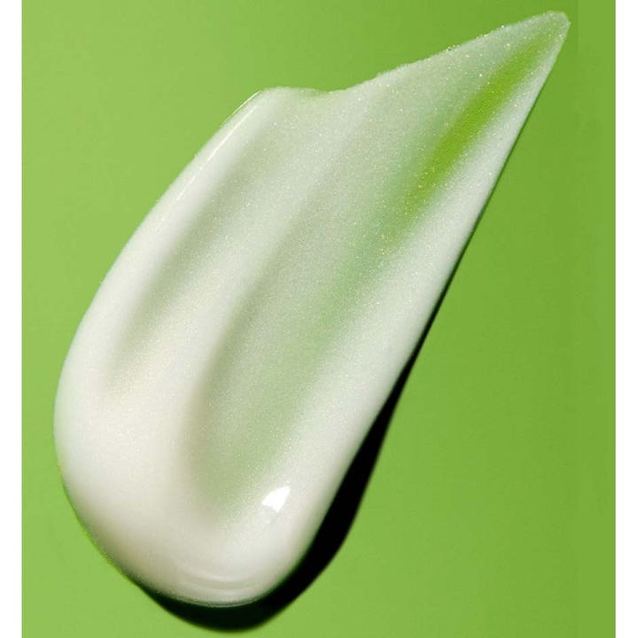 Murad Resurgence Retinol Youth Renewal Serum 30 ml är ett hydraterande retinol serum med krämig textur på grön bakgrund.