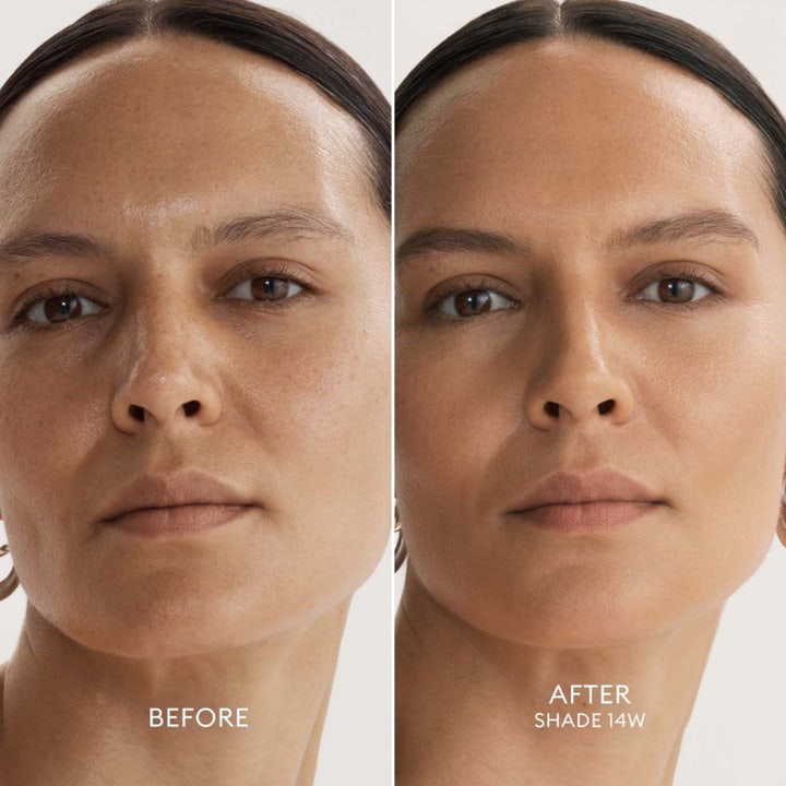Softlight Skin-Smoothing Liquid Foundation