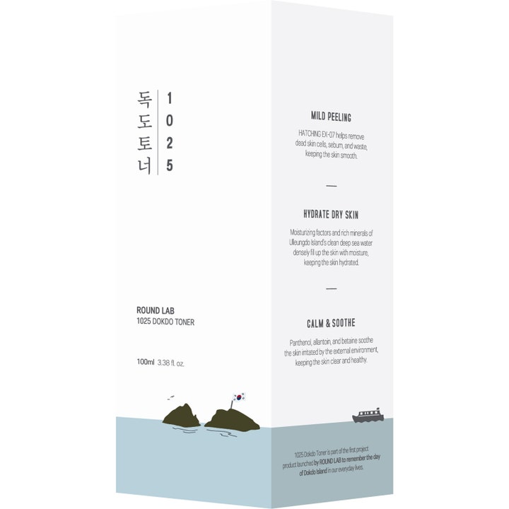 Round Lab 1025 Dokdo Toner 100 ml mild återfuktande toner i vit ytterförpackning med illustration av hav och öar