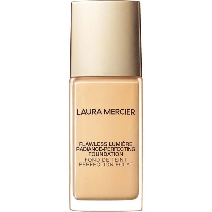Flawless Lumière Radiance Perfecting Foundation